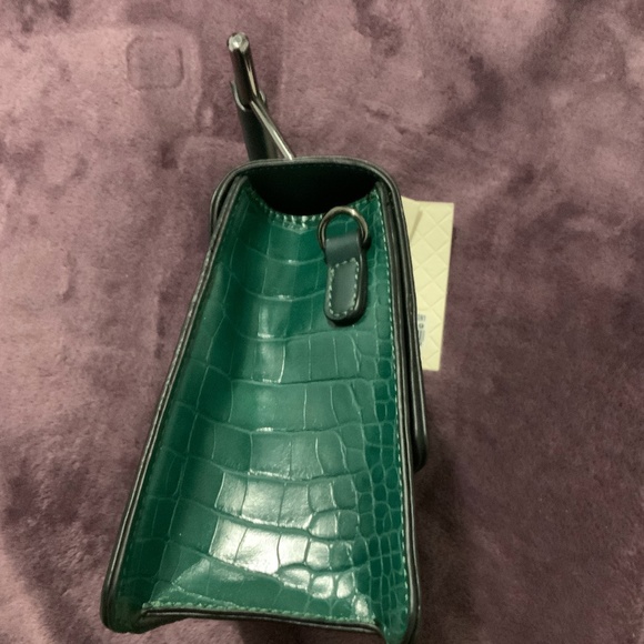 Purse - Picture 3 of 3